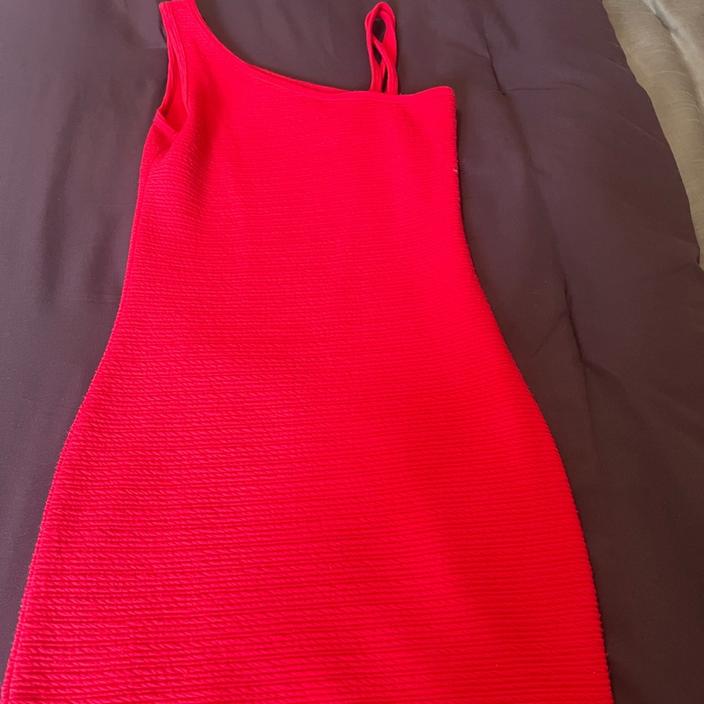 Asymmetrical XS Guess Red Ribbed Knit BodyCon Dress